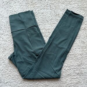 Athleta Salutation Stash II Tight